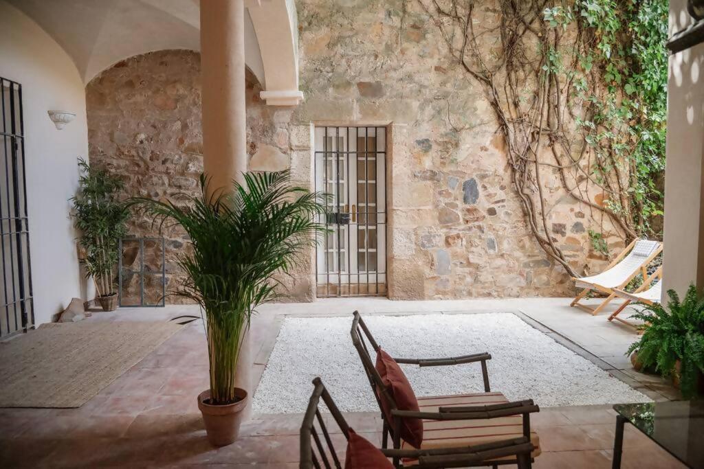Casa Aguila Casco Antiguo Patio Privado Lägenhet Caces Exteriör bild